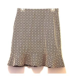 Patterned work skirt